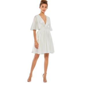 Mac Duggal NEW Size 4 White Satin Flowy SS Flutter Sleeve Mini Dress 26605